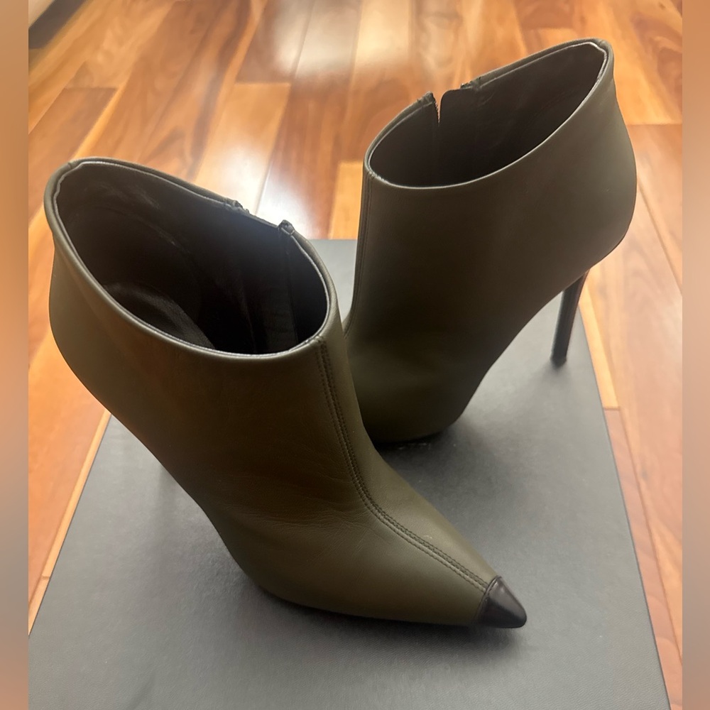 Giuseppe Zanotti ankle boots
